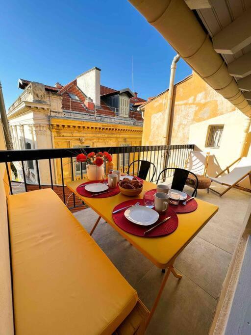 Beautiful Top Floor & Terrasse Nisa Exterior foto